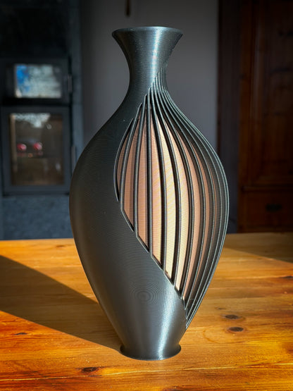 Vase #04 - Wisp