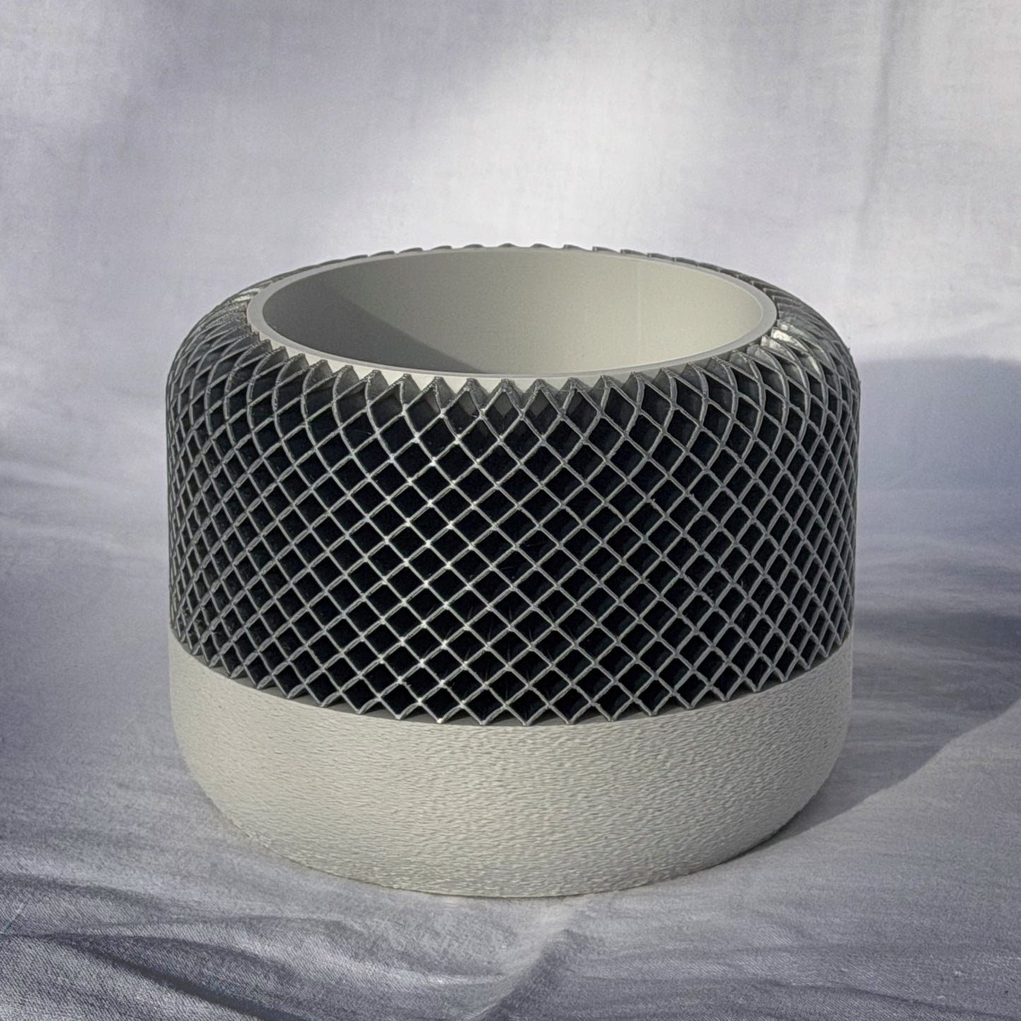 Speaker Pot #01 - Blumentopf